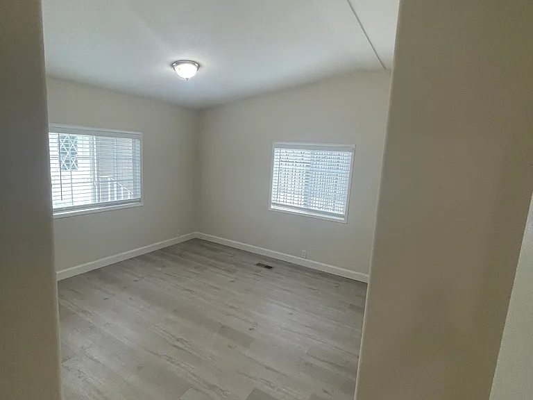 Palm Lodge Estates — Photo 24