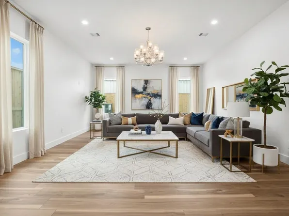 315 Palmer St, Houston, TX 77003