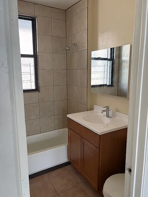 1 bed, 550 sqft, $1,000 — Photo 3