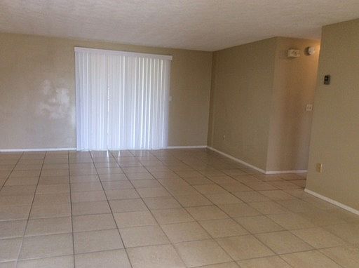 5th image of 3905 Sablewood Dr