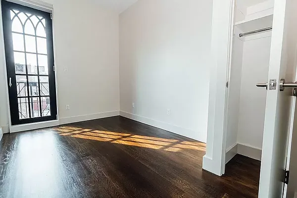 Rented by Pear NYC LLC | media 3