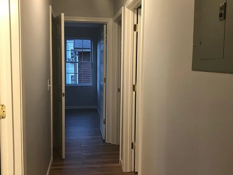 259 Carpenter St #1 — Photo 7