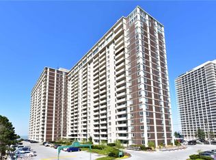 12900 Lake Ave PENTHOUSE 9, Lakewood, OH 44107