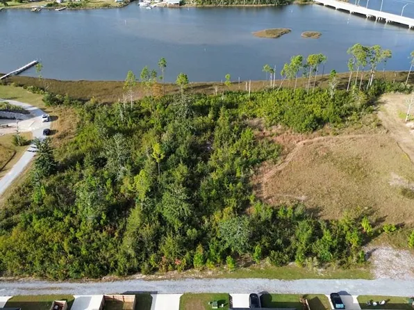 Cook St, Panama City, FL 32404