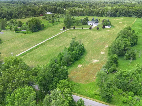 Lv 1 6 Mile Rd NE, Rockford, MI 49341