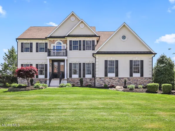 22 Courtney Court, Freehold, NJ 07728