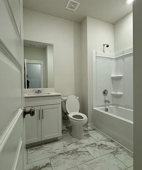 2476 Williams Ridge Dr — Photo 14