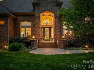 1395 Strawberry Ln, Denver, NC 28037