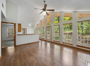 142 Primrose Cv, Holly Lake Ranch, TX 75765