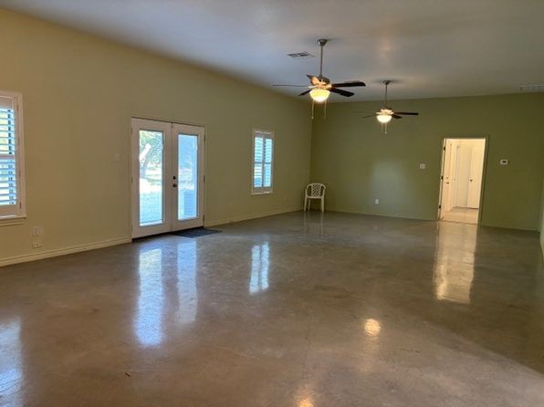 17307 Old State Highway 81 #D