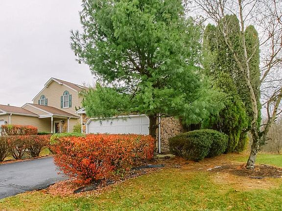 4th image of 6065 Regent Dr