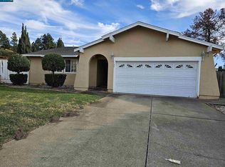 124 Thistle Ct, Hercules, CA 94547