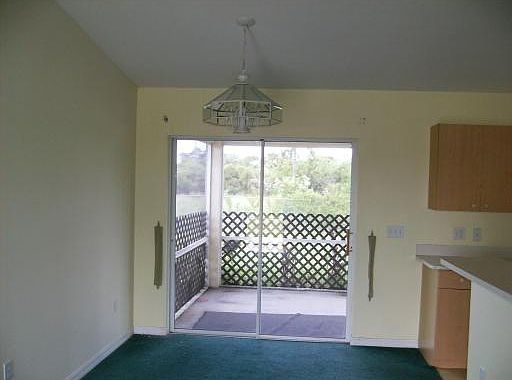 3rd image of 4471 SW Yamada Dr