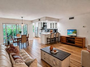 21 Colonial Club Dr APT 303, Boynton Beach, FL 33435