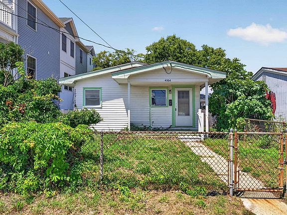 2nd image of 4504 Arctic Ave