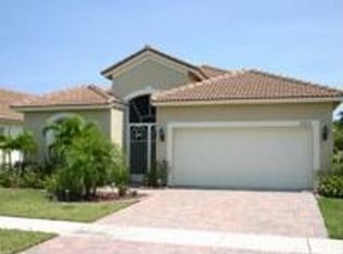 2722 SE Stonebriar Way, Stuart, FL 34997