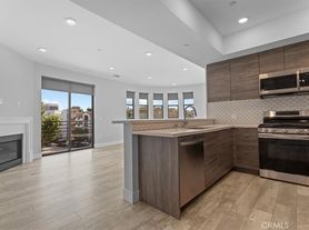 4383 Sepulveda Blvd