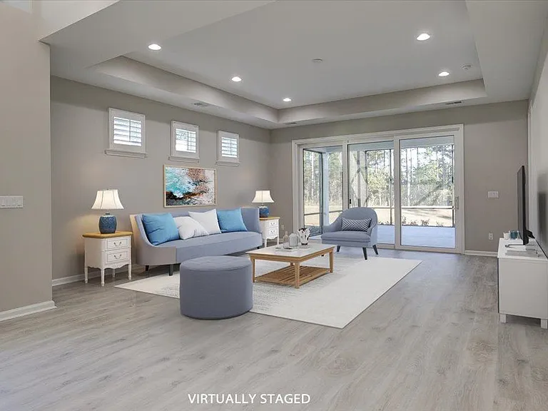 363 Harborside Dr — Photo 1