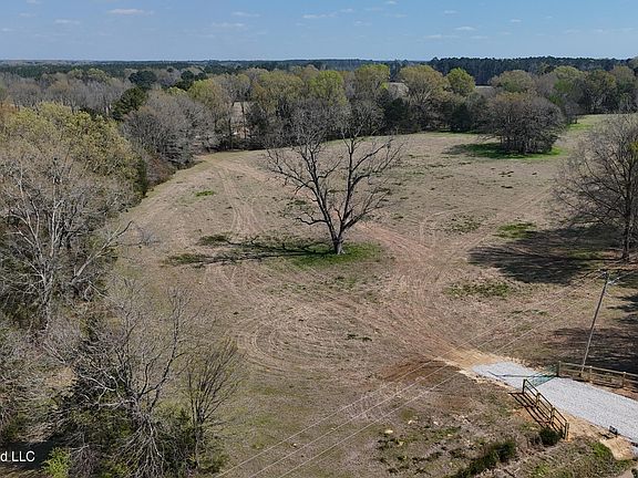 3rd image of Potluck Rd Lot 4