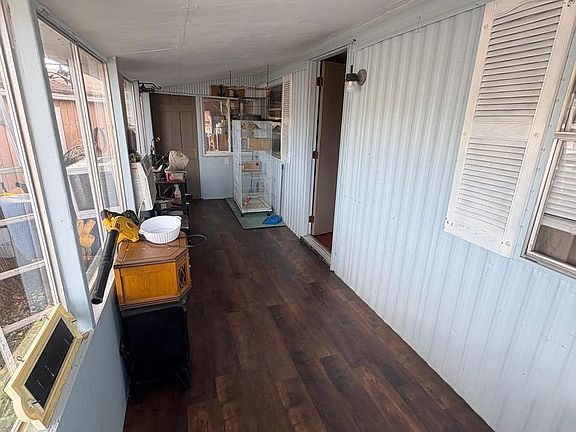 4th image of 2868 Terry Ln
