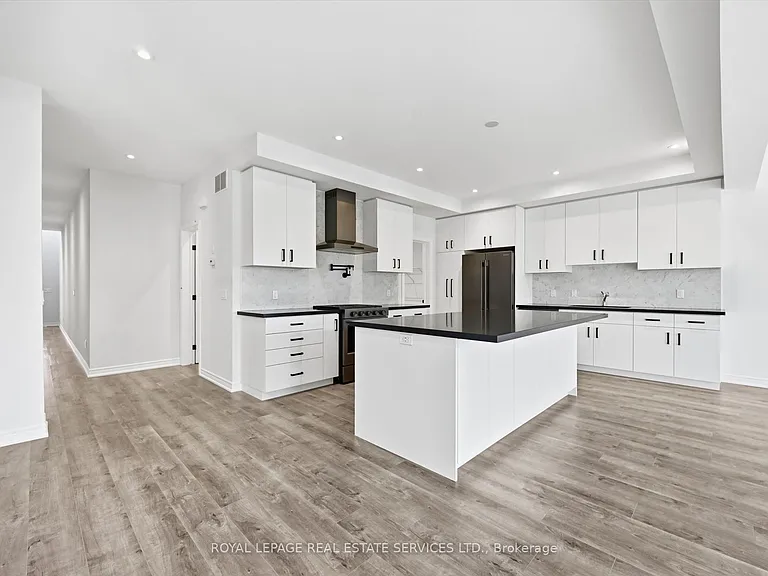 74 Valley Trail Pl — Photo 7