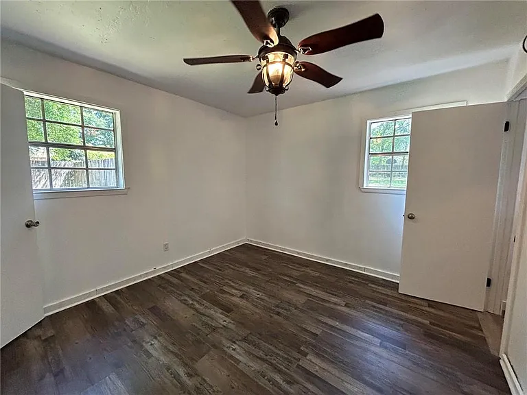 5178 Fairview Highland Dr — Photo 17