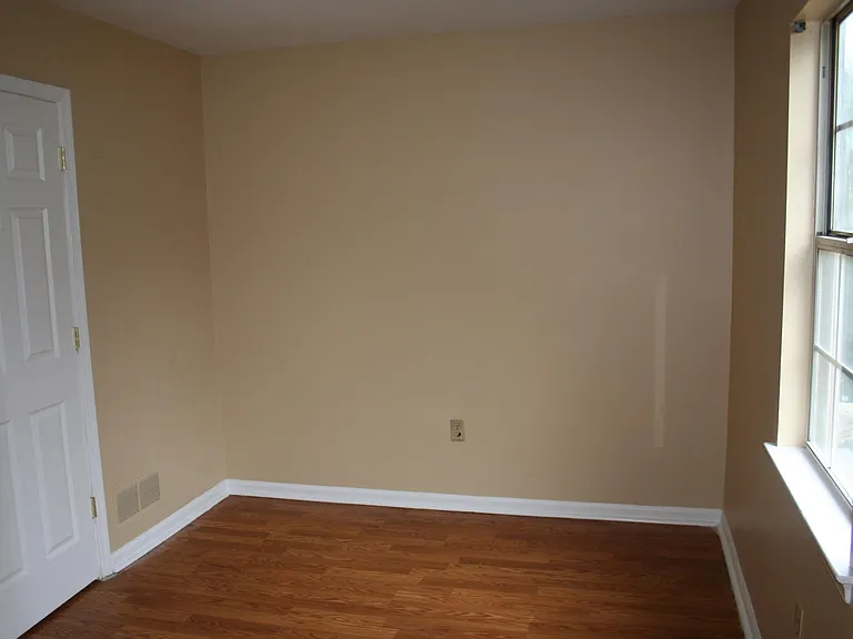 208 Prospect Ave — Photo 42