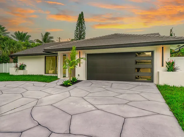 1291 Bimini Lane, Singer Island, FL 33404