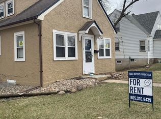 2300 S Summit Ave, Sioux Falls, SD 57105