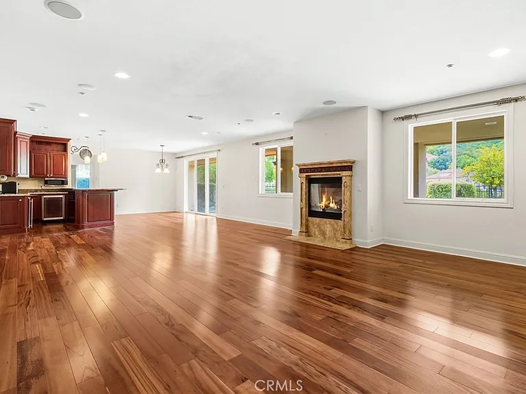 309 Whitcliff Ct — Photo 37