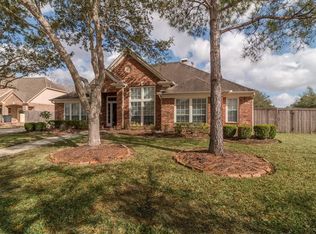 3205 Cedar Ridge Ct, Friendswood, TX 77546