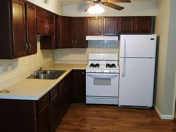 3rd image of 10935 S Keating Ave