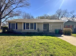 809 Crescent St, Denton, TX 76201