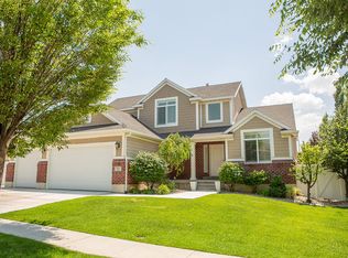 727 W Sandhill Dr, Lehi, UT 84043
