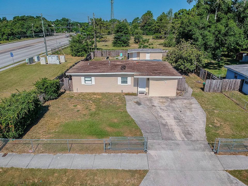 1st image of 2608 Bon Air Dr