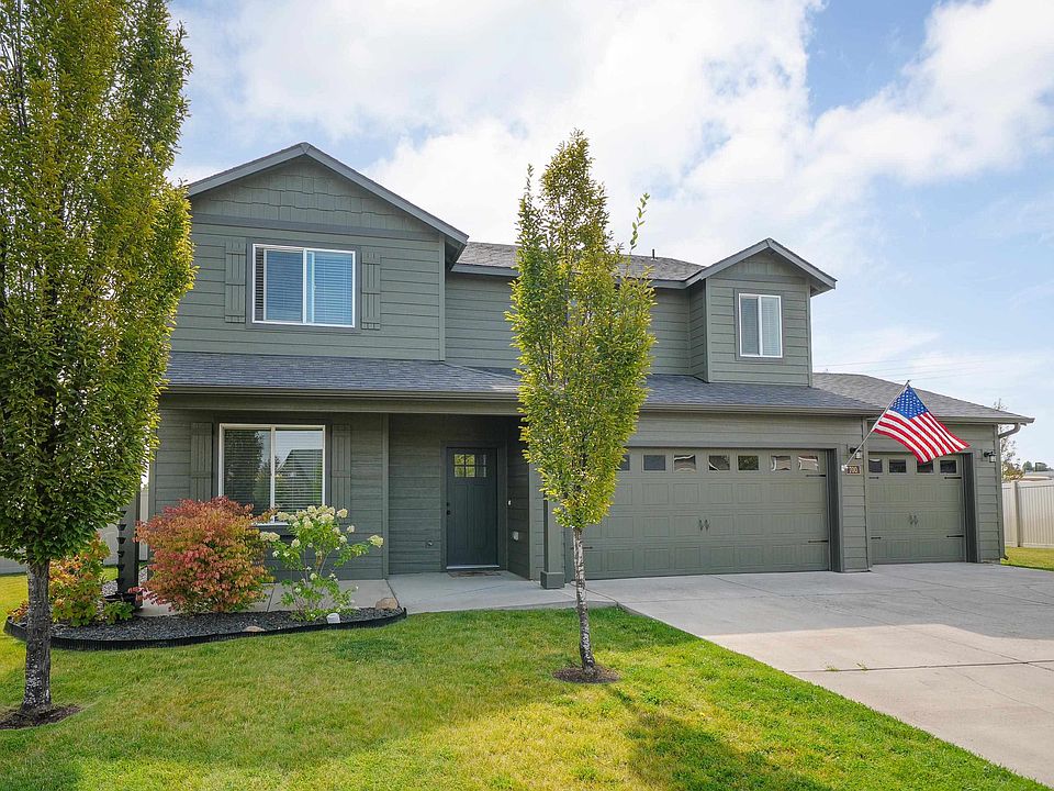 1st image of 700 Quail Dr