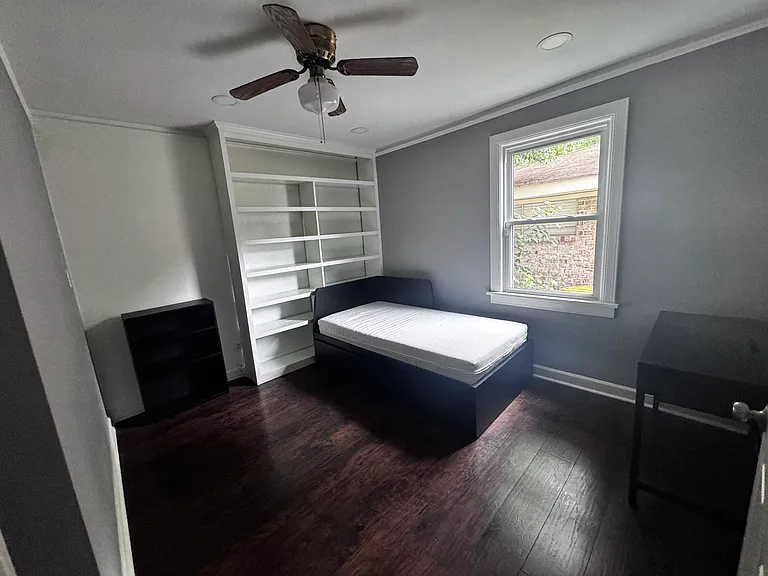 2147 Louisiana Ave — Photo 15