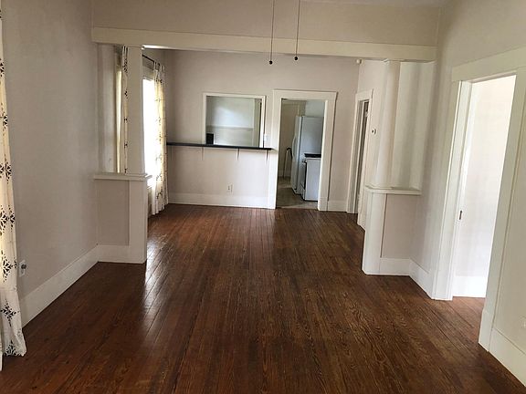 3rd image of 1416 Oxford St