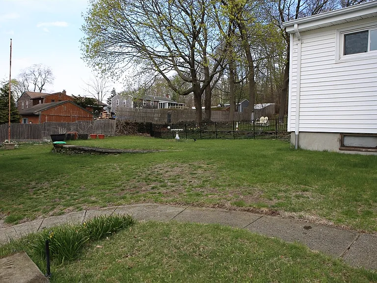 134 Baldwin St #2 — Photo 30