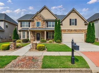 2628 Graymill Way, Loganville, GA 30052