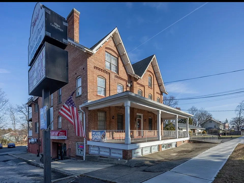 74 North St #7