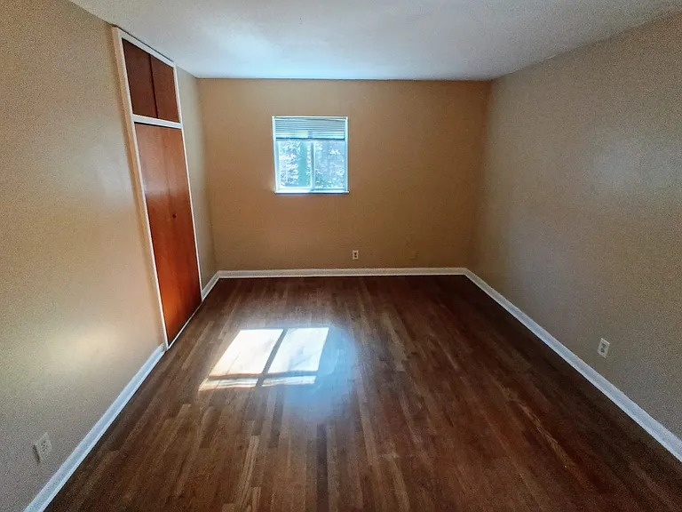 3982 Admiral Dr — Photo 13