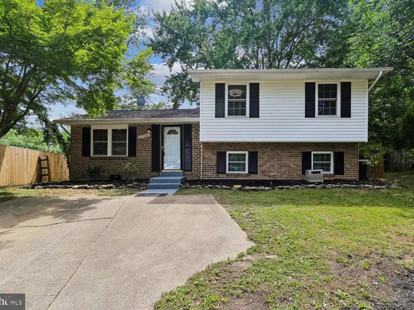 5706 Oak Apple Ct, Burke, VA 22015