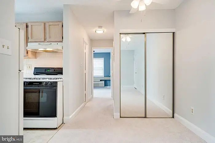 1st image of 2239 Farrington Ave #3003
