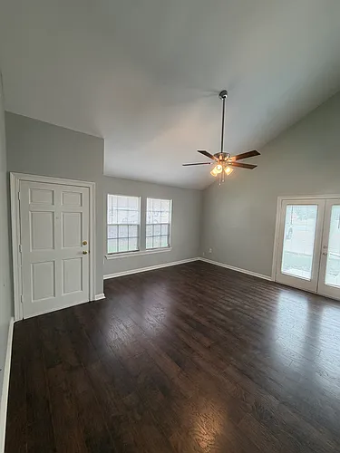 724 N Bullion Ave #724 Photo 1 724 N Bullion Ave #724 Photo 1