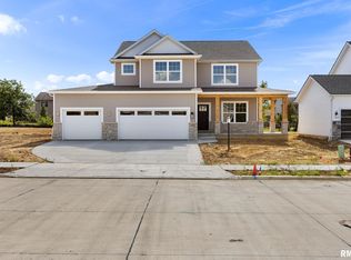 2614 W Arden Way, Dunlap, IL 61525