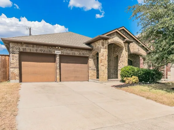 2840 Candace Dr, Grand Prairie, TX 75051