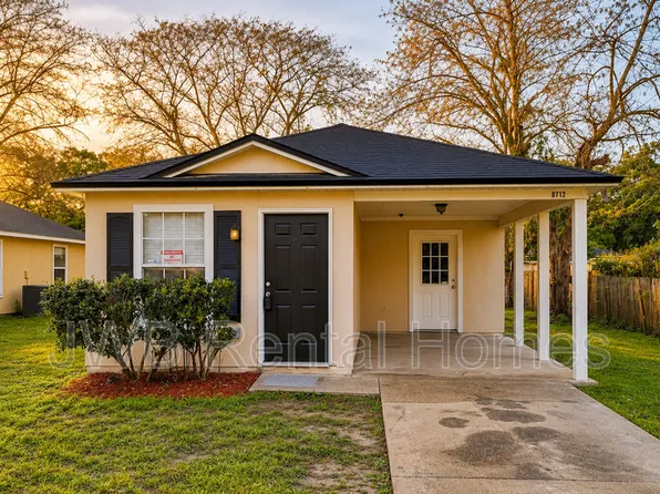 8712 Hare Ave, Jacksonville, FL 32211