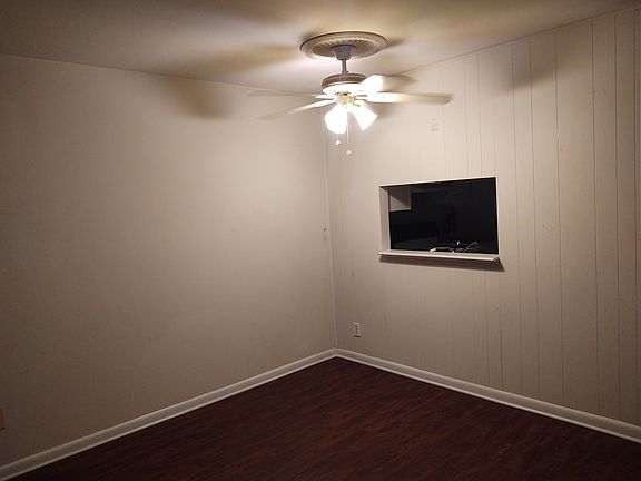 5th image of 395 Felder Ave #208