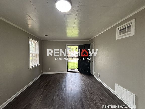5th image of 1065 Larry Ln